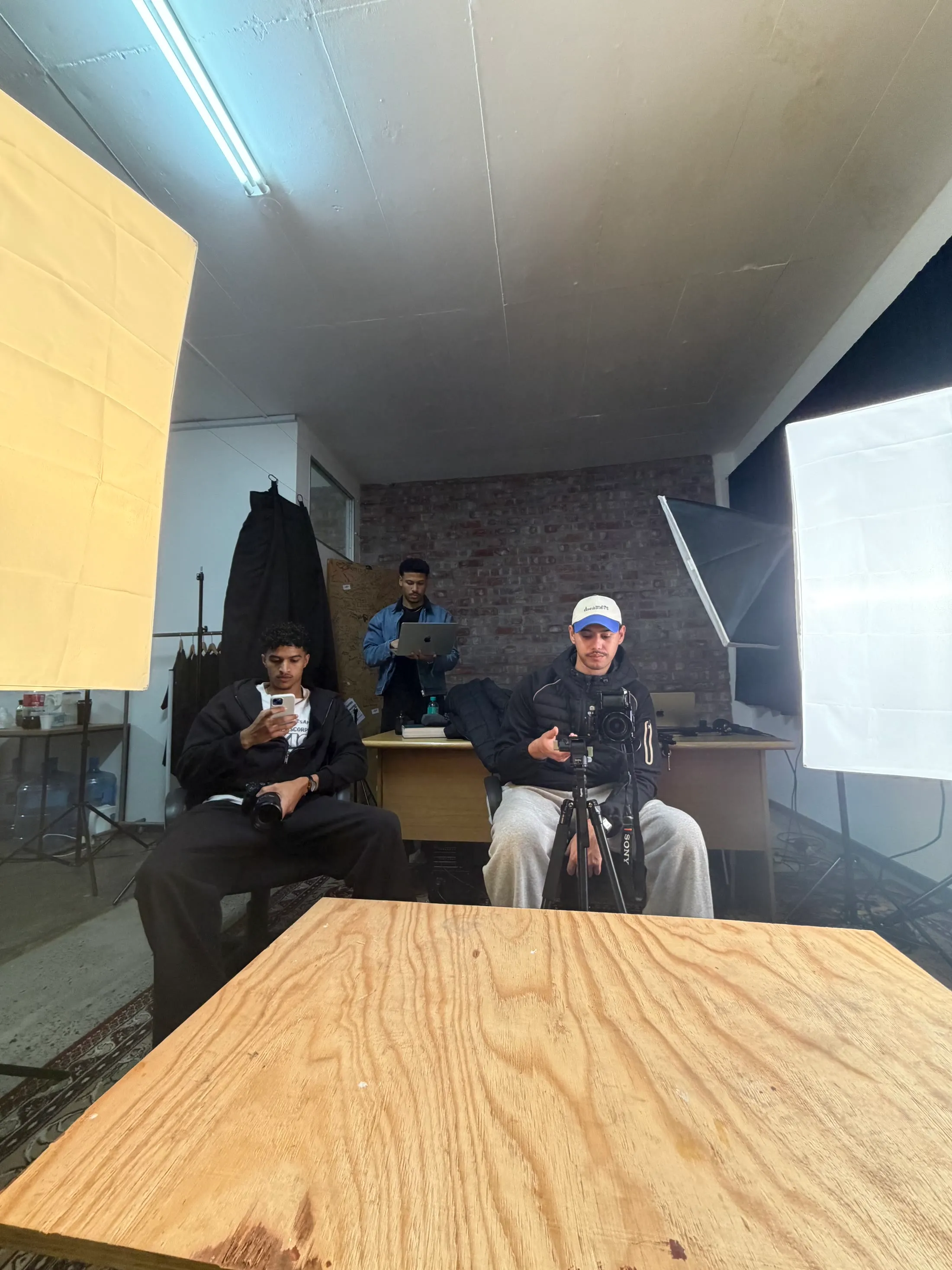 Behind the scenes on a Lefklik studio shoot